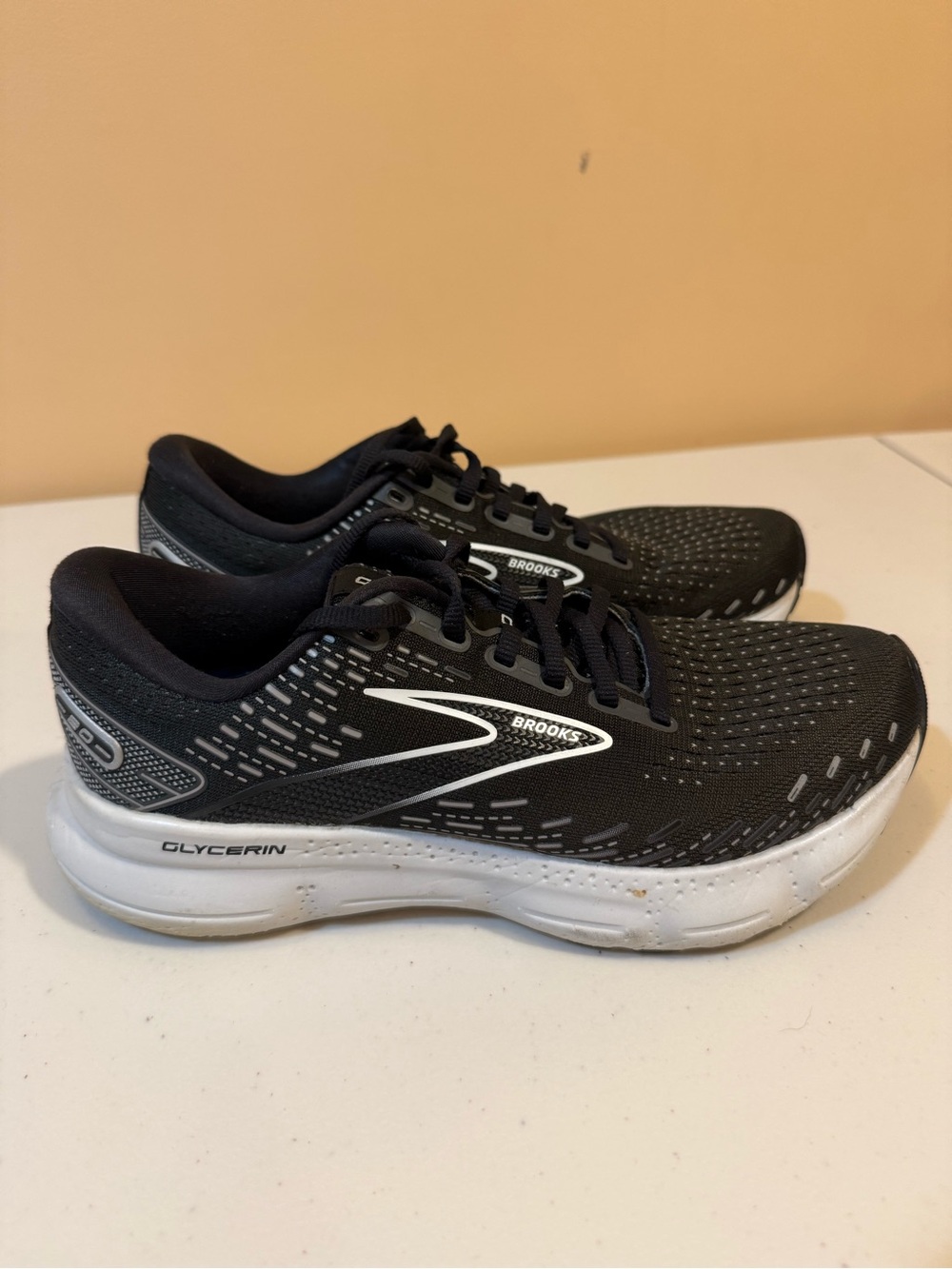 Brooks Black and White Glycerin Women's Running Sneakers